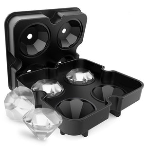 Diamond-Shaped Ice Cube Tray With a Silicone Easy Release Tray